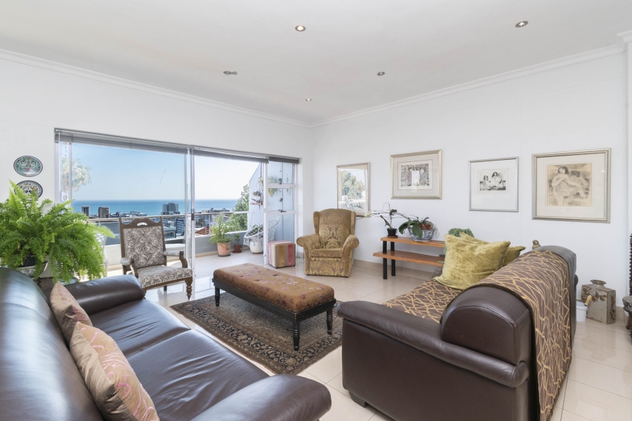 3 Bedroom Property for Sale in Sea Point Western Cape